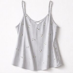 155 Torrid 5X Blue and White Asymmetrical Camisole